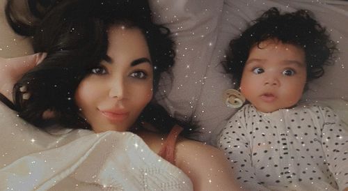 Customer photo review of BONDS - Wondercool Cotton Elastane Zippy | Sunshine Baby White