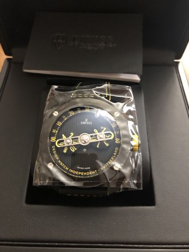 Customer photo review of RW1-BY-Automatic w/ Strap