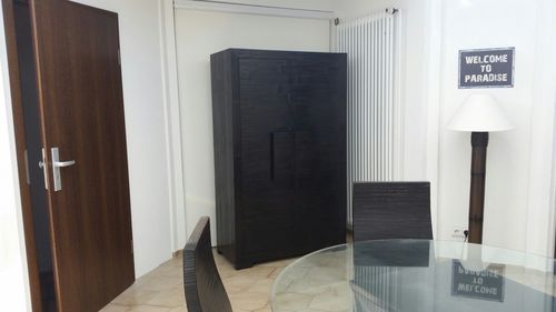 Customer photo review of ESSENTIAL Kleiderschrank Bambus Honig-Antik | 2-6 Türen