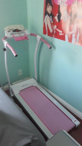 Customer photo review of Murtisol Folding Treadmill Electric Running Exercise Machine