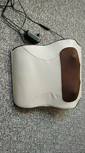 Customer photo review of 3-in-1 Neck Shoulder Back Shiatsu Massage Pillow/Chair With Heat