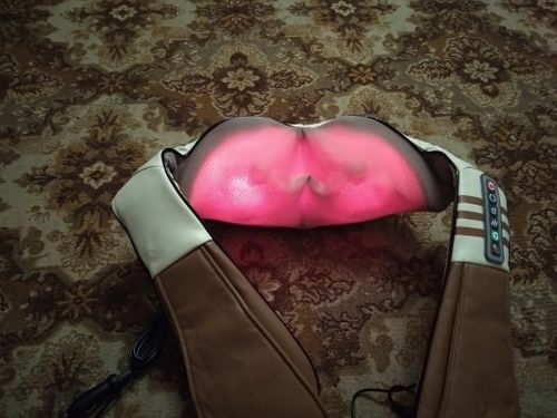 Customer photo review of Vibration Neck & Shoulder U-Shape Massager with Heat - Home and Car Use