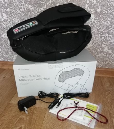 Customer photo review of Vibration Neck & Shoulder U-Shape Massager with Heat - Home and Car Use