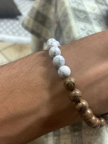 Customer photo review of Zedernholz Armband