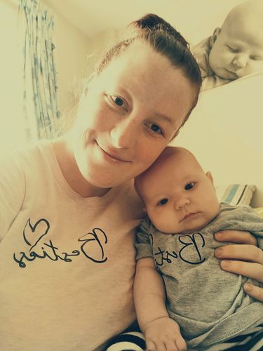 Customer photo review of Besties Mini Logo Mum & Kid Matching Tees (MRK X)