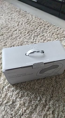 Customer photo review of Vibration Neck & Shoulder Massager With Heat and Velcro Design - Home Office Car Use