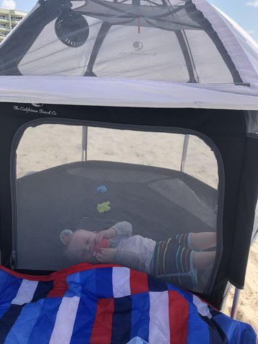 Customer photo review of Pop N' Go® Playpen