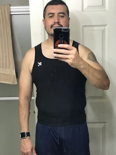 Customer photo review of Men's Heat-Trapping Sweat Vest