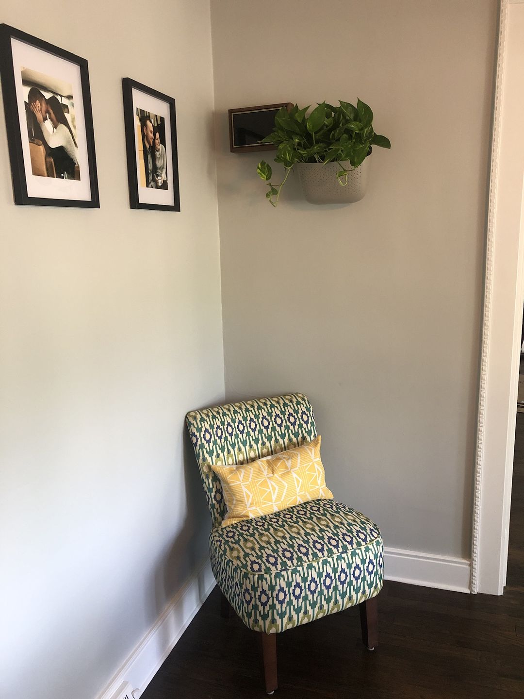 Customer photo review of Wally Eco Stone Wall Planter