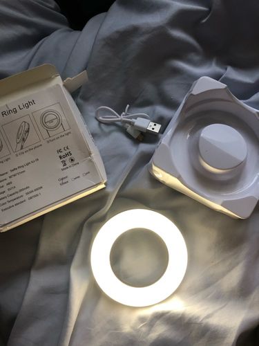 Customer photo review of Updated LED Selfie Phone Ring Light for iPhone Android - Youtube Vlog Light Enhancing