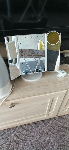 Customer photo review of Tri-fold LED Makeup Vanity Mirror with Touch Screen and 10x Magnification