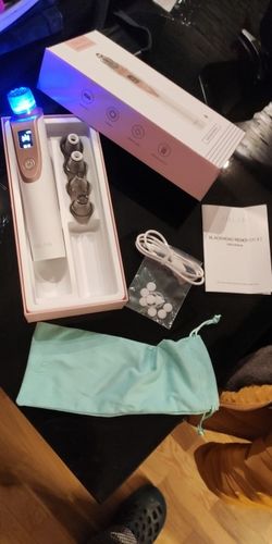 Customer photo review of Electric Blackhead Removing & Facial Pore Cleaning Vacuum Suction Tool -LED Display