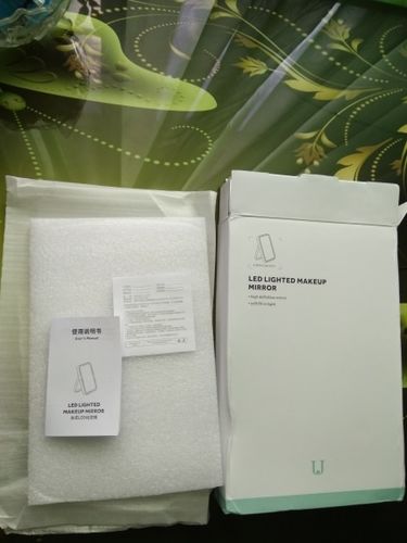 Customer photo review of Jordan Judy LED Makeup Mirror with Touch Control Adjustable Brightness - USB/Battery