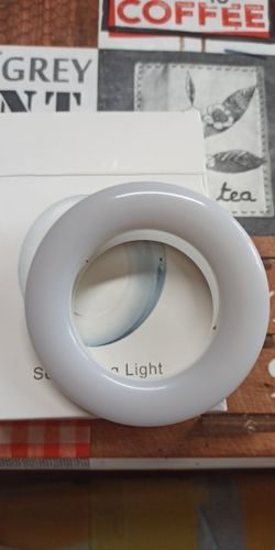 Customer photo review of Updated LED Selfie Phone Ring Light for iPhone Android - Youtube Vlog Light Enhancing