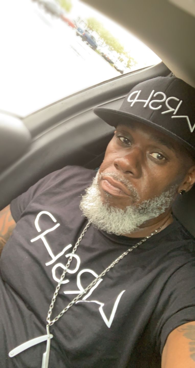 Customer photo review of WRSHP - Black SB (Product of Grace Series)