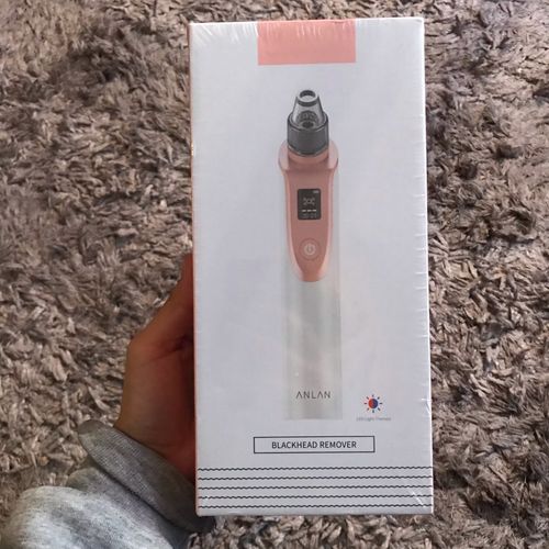 Customer photo review of Electric Blackhead Removing & Facial Pore Cleaning Vacuum Suction Tool -LED Display