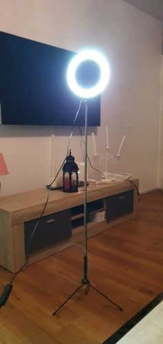 Customer photo review of Dimmable LED Ring Light for Selfie Makeup and Video