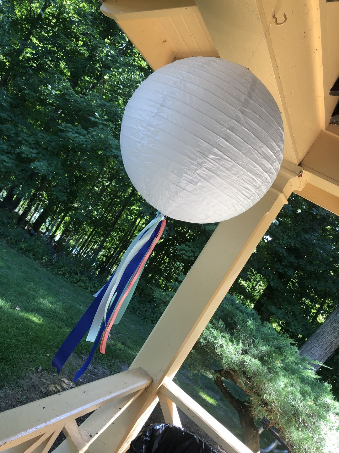 Customer photo review of 6-Pack 18" White Parallel Ribbing Round Paper Lanterns