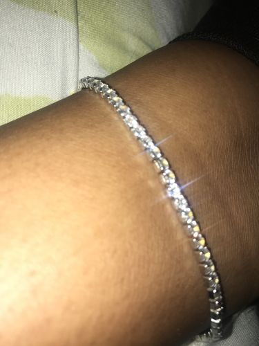 Customer photo review of Simplicity anklet