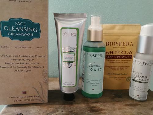 Customer photo review of Quartz & Azulene Extract Face Exfoliating