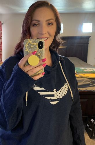 Customer photo review of EAGLE FLAG Lightweight Terry Hoodie