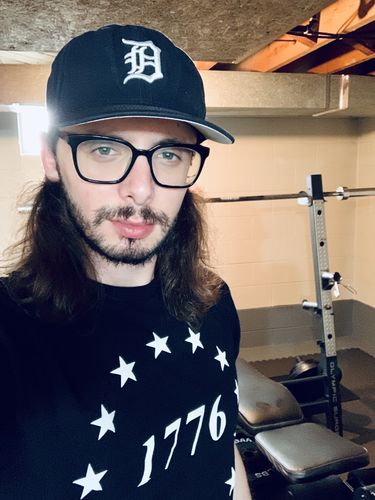 Customer photo review of 1776 13 STARS TEE