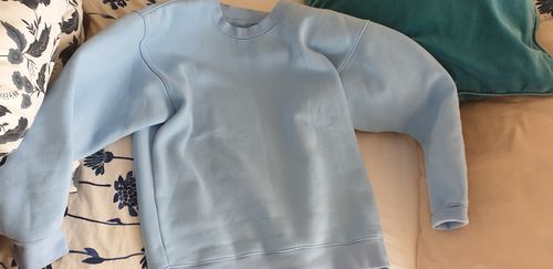 Customer photo review of Oversized Sweatshirt