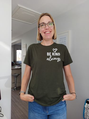 Customer photo review of Be Kind Always Mini Logo T-Shirt (MRK X)