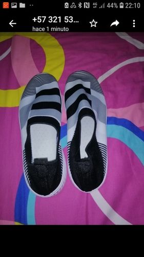Customer photo review of Lazzy Women Comfortable Casual Sports Shoes