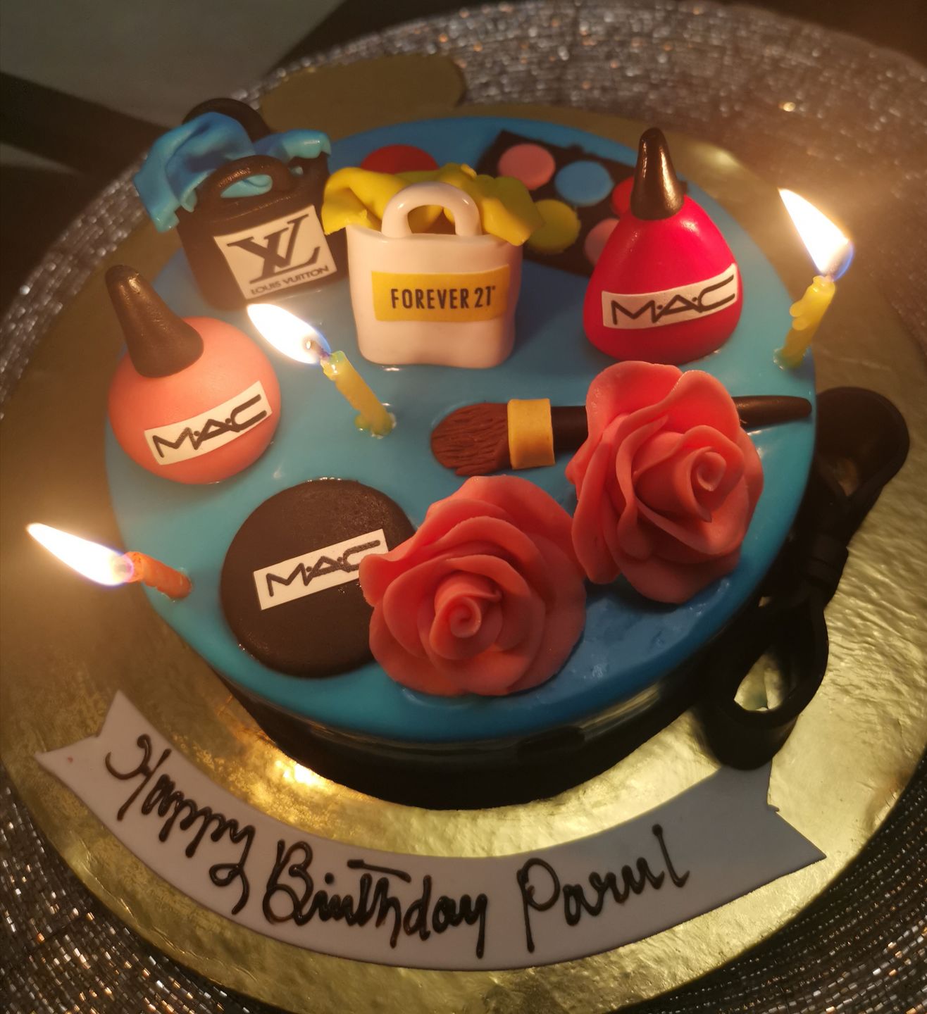 Customer photo review of Mini Fashion Cake