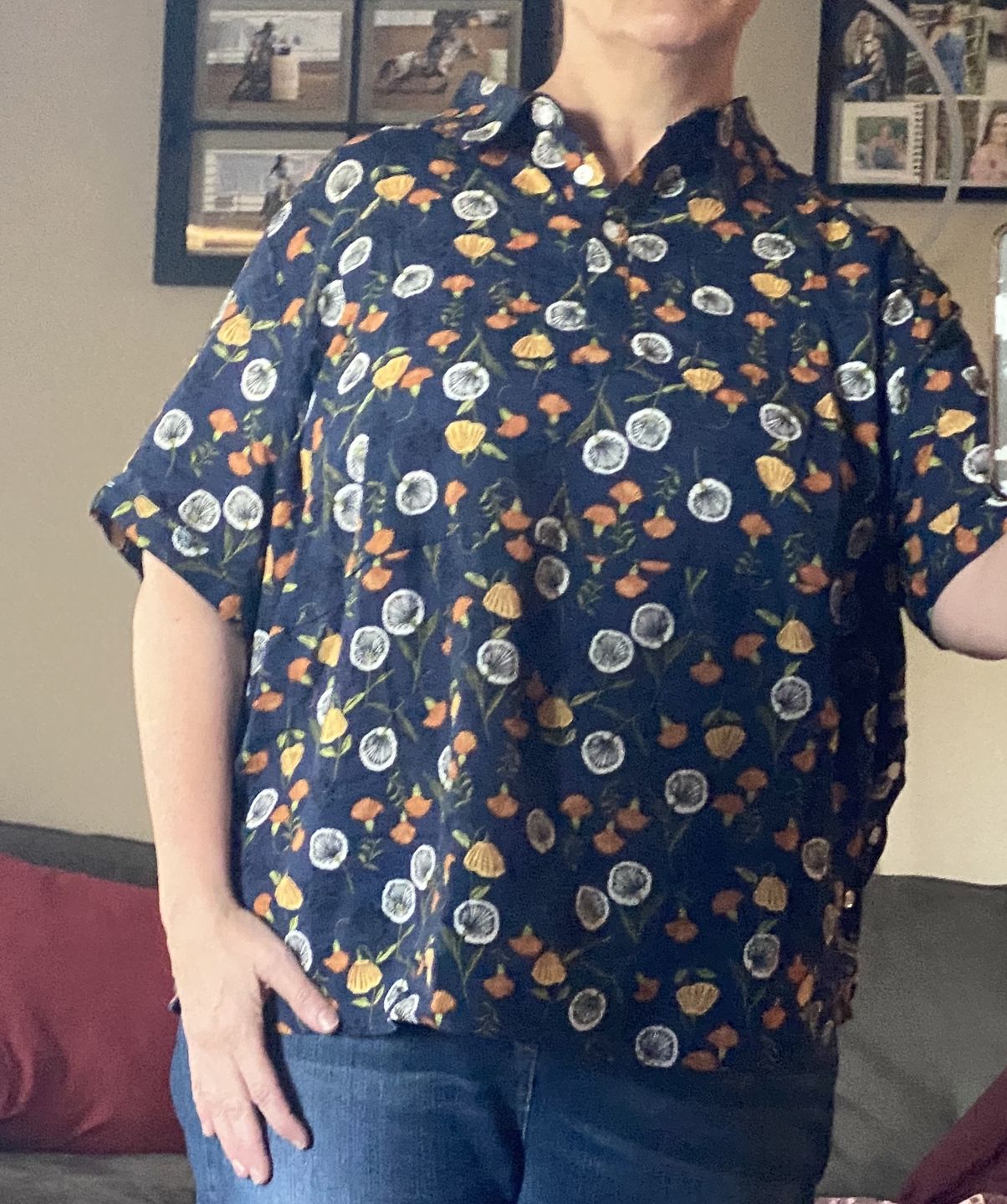Customer photo review of Plus Size - Summer Flower Print Thin Cotton T-shirt