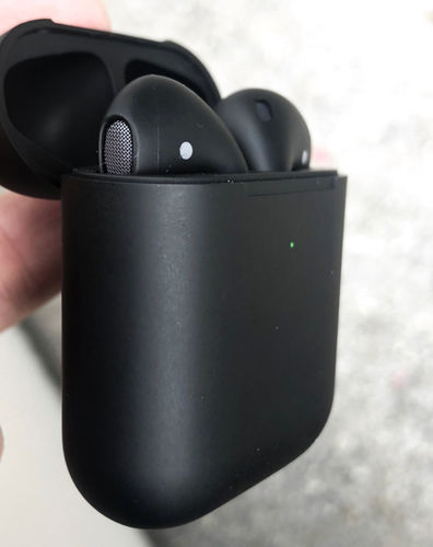 Customer photo review of Black Pods 2