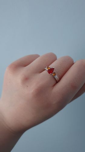 Customer photo review of Harry Potter Hogwarts Candle - Hogwarts House Ring Collection