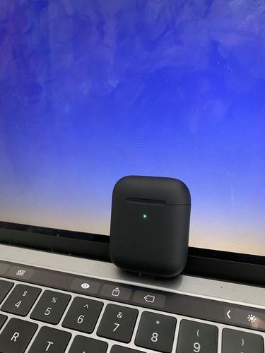 Customer photo review of Black Pods 2