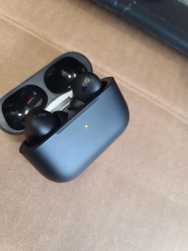 Customer photo review of Black Pods Pro