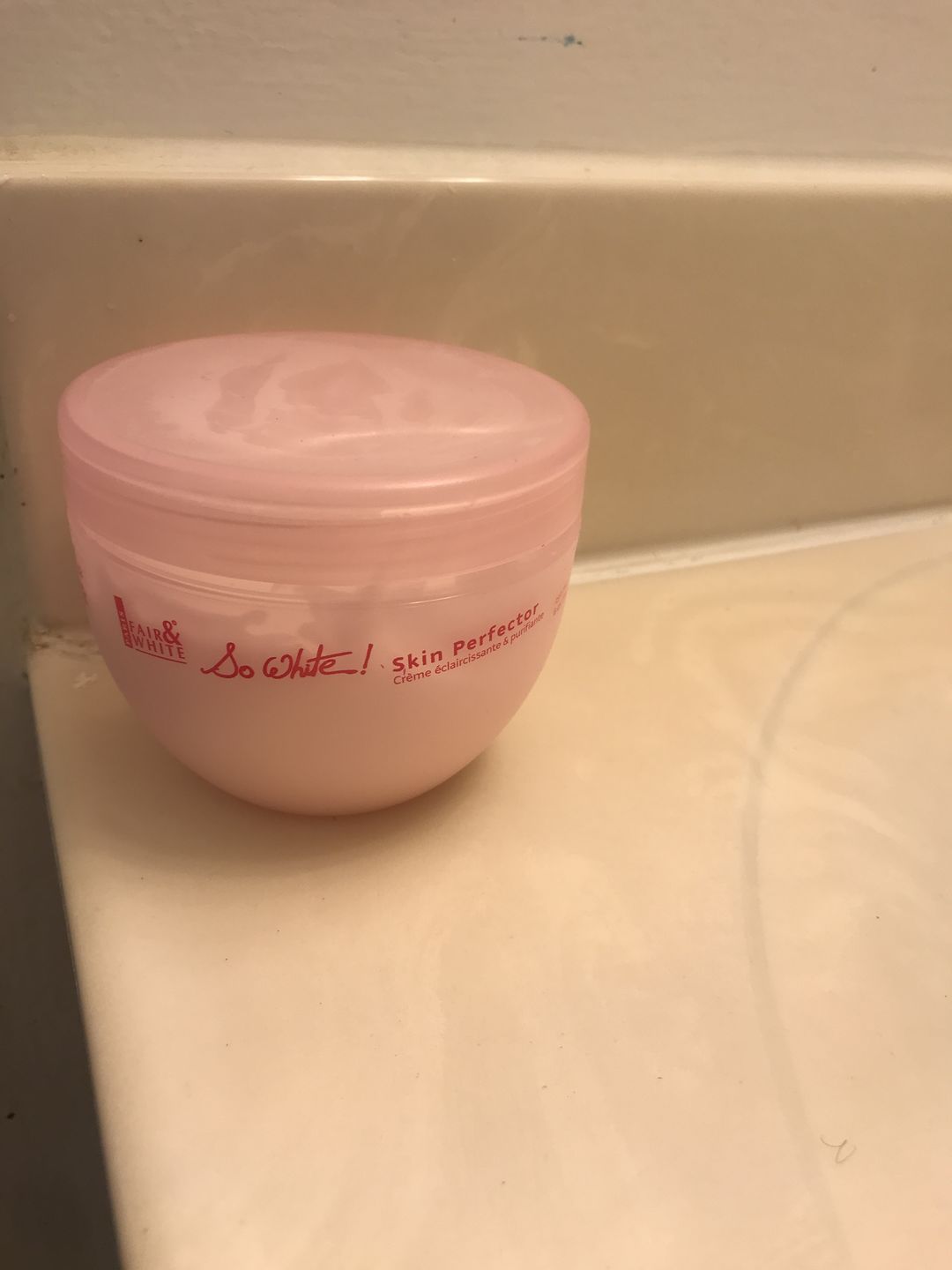 Customer photo review of Fair and White So White Skin Perfector Purifying Cream 250ml / 8.4 fl oz