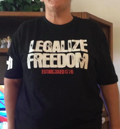 Customer photo review of Legalize Freedom Mens Apparel