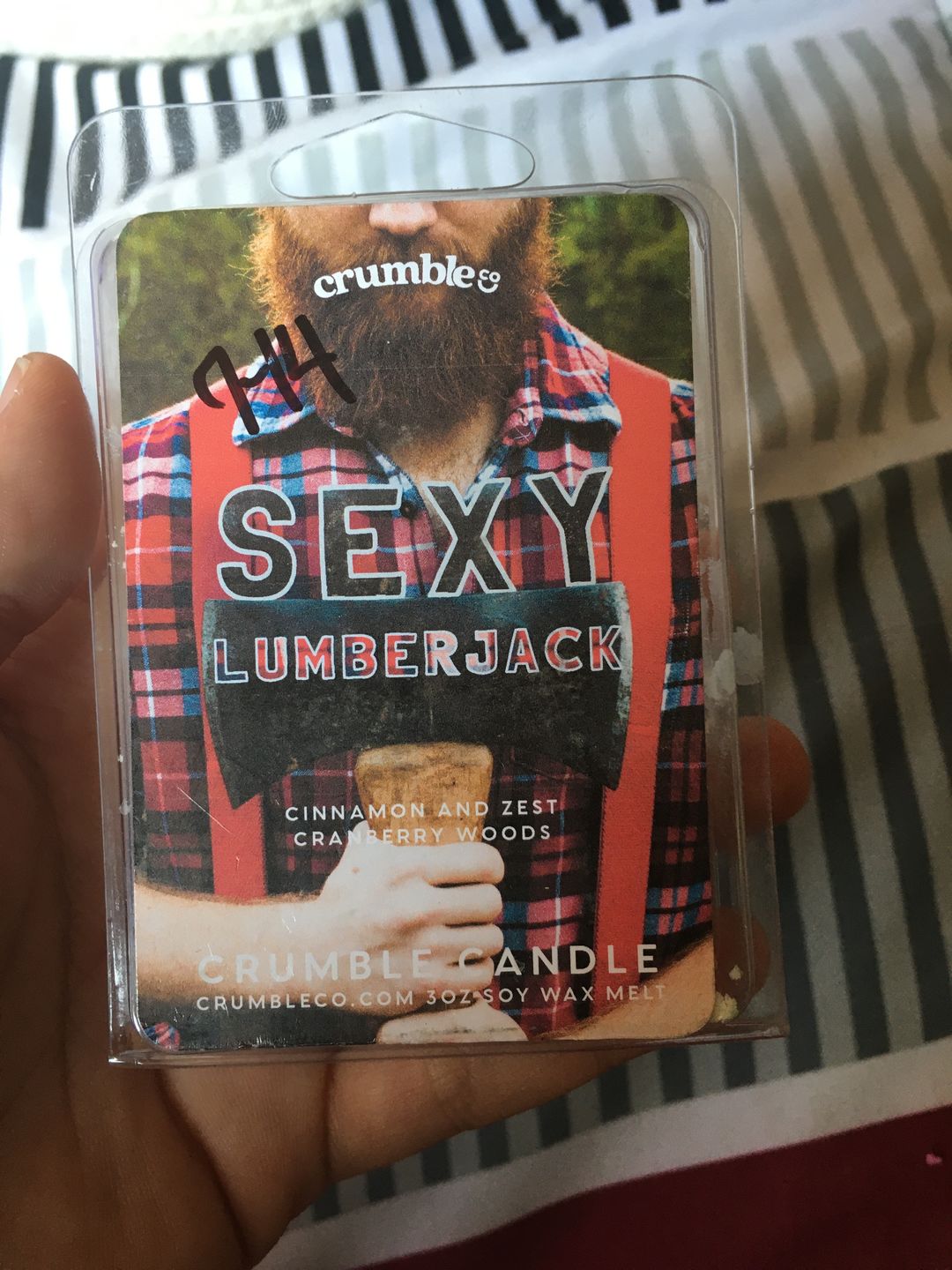 Customer photo review of Sexy Lumberjack Wax Melts