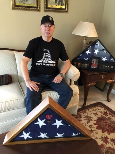 Customer photo review of MEN'S DONT TREAD ON ME TEE