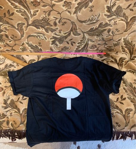Customer photo review of Uchiha logo - Tee
