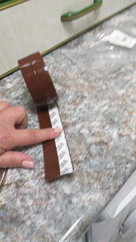 Customer photo review of Tochtstrip Tape voor ramen en deuren