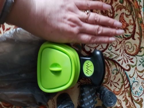 Customer photo review of Petyfy ™ Poop Scooper