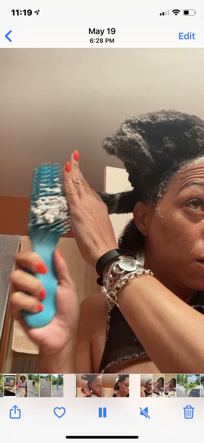 Customer photo review of Non-Stripping Shampoo Bar