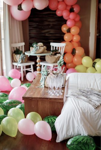 Customer photo review of Create Your Own Color Mix - DIY Balloon Garland Kit