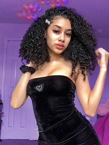 Customer photo review of Sexy Velvet Hot Drilling Skinny Dress