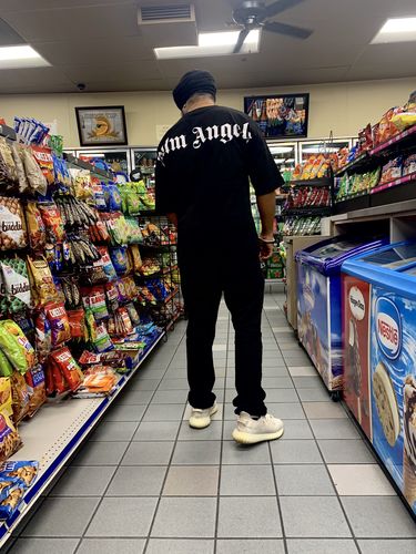 Customer photo review of PALM ANGELS T-Shirt