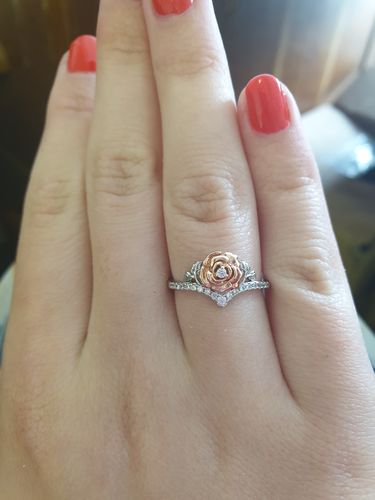 Customer photo review of Princess Bath Bomb - Dainty Crown Ring Collection