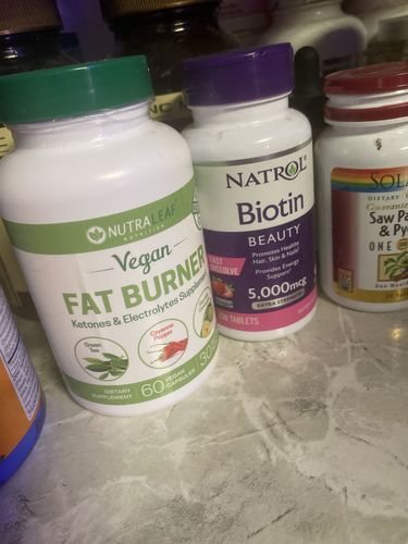 Customer photo review of NutraLeaf® Vegan Fat Burner