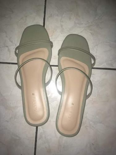 Customer photo review of Eva Olive Green