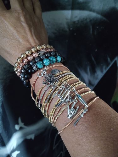 Customer photo review of ROCK HAND – “ROCK & ROLL ALL NITE”